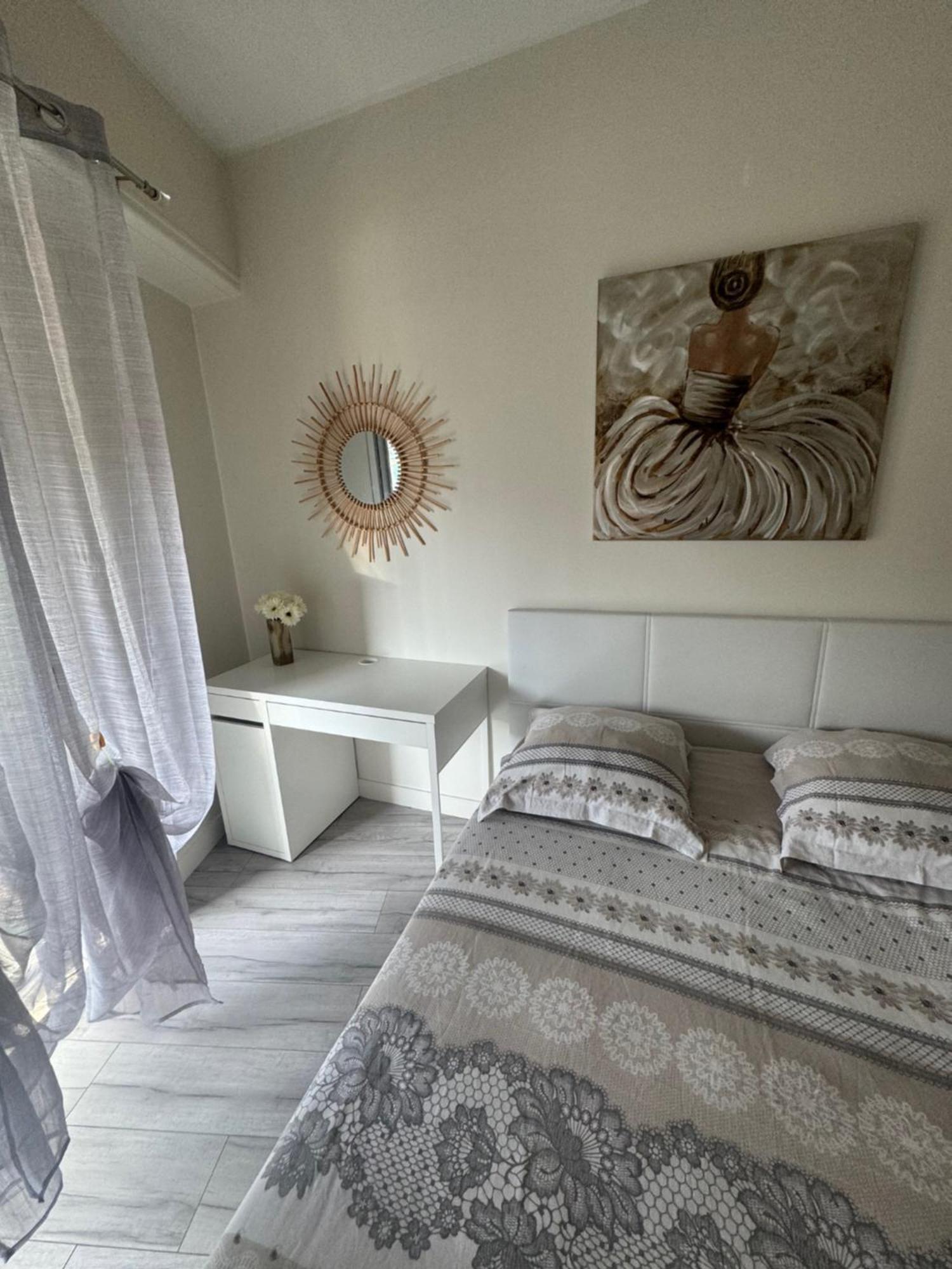 Gorgeous 2 Bedrooms Holiday Apartement Nizza Exterior foto